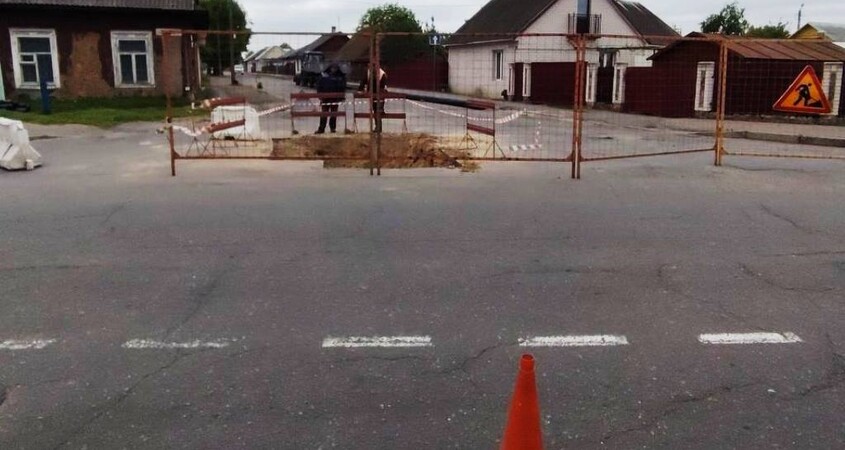 Обновление водопровода в Пинске на ул. Полесской завершат в июле