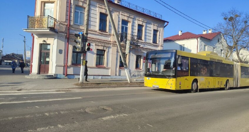 Изменения в работе городского транспорта Пинска на летний период